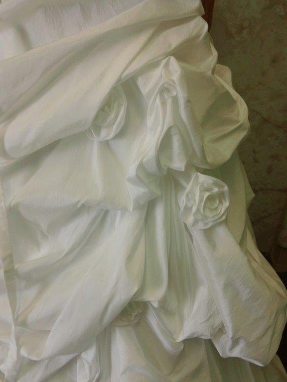 matching wedding dress and flower girl dress